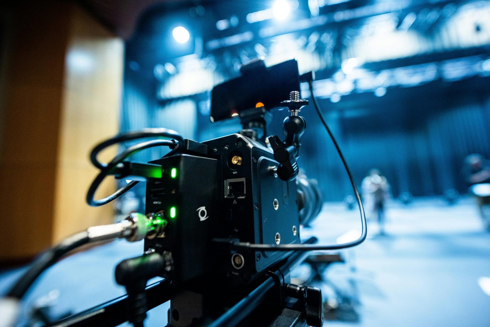 Read more about the article How Corporate Videos Boost Brand Trust and Conversions